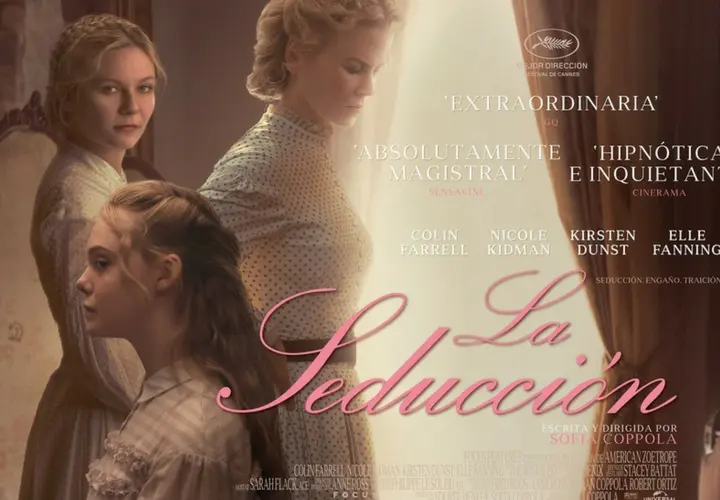 P&oacute;ster con el tr&iacute;o femenino protagonista. Universal.