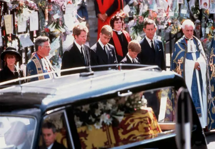 Funeral de la Princesa Diana. / Revista Hola
