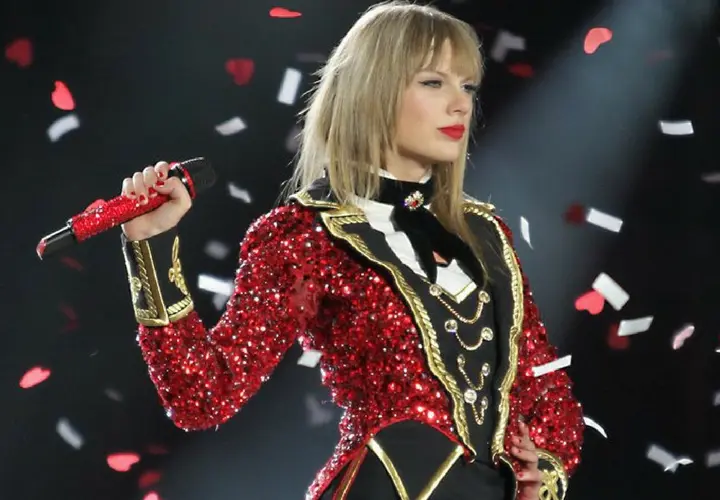 Taylor Swift, cantante. RR SS.