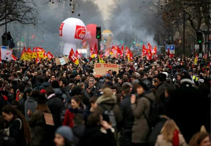 Protestas en Fracia contre refoma laboral. Twitter