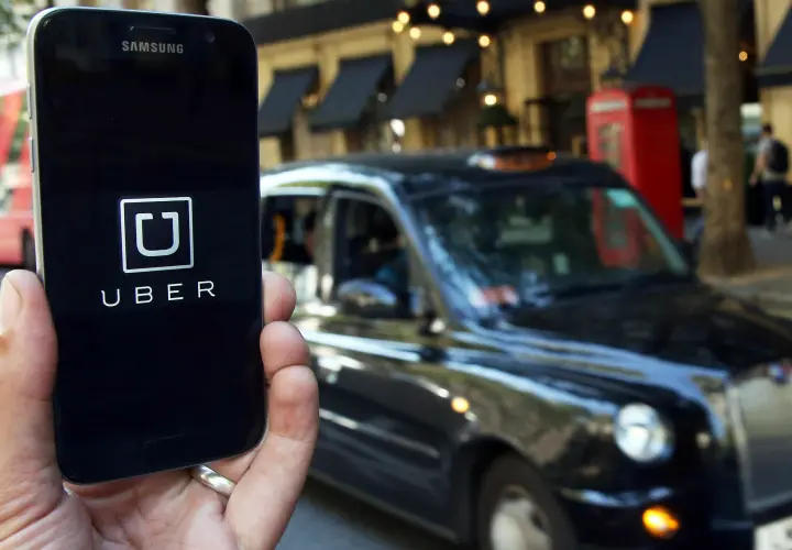 Uber. Twitter