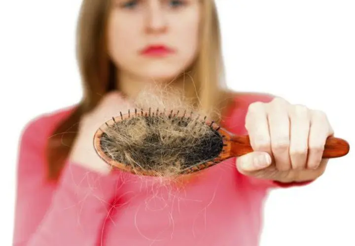 Ca&iacute;da del cabello. / Mundiario