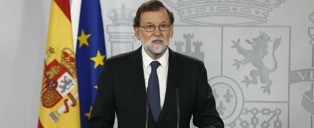 Mariano Rajoy, presidente del Gobierno de Espa&ntilde;a, en declaraciones desde el Palacio de la Moncloa. / Twitter
