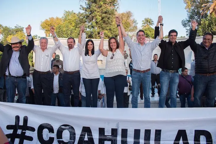 Líderes del llamado Frente por la dignidad. / Twitter-PAN Coahuila
