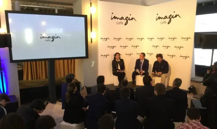 Presentaci&oacute;n del proyecto ImaginCaf&eacute;. twitter CaixaBank