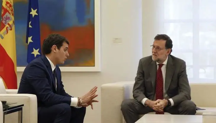 Albert Rivera y Mariano Rajoy. / @eldiarioes (Twitter)