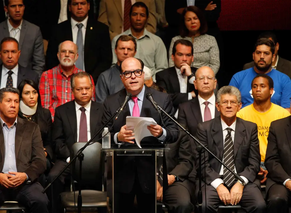 Voceros de la Mesa de la Unidad Democr&aacute;tica en Venezuela/.RRSS