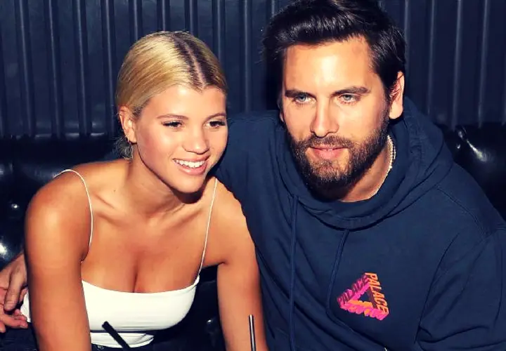 Sofia Richie, modelo; y Scott Disick, empresario. RR SS.