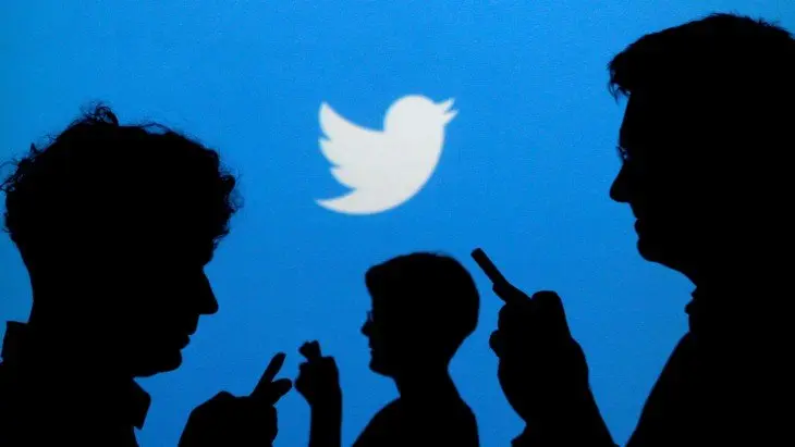 Twitter. / RR SS.