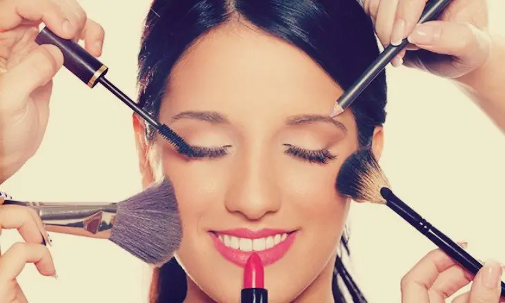 Maquillaje. / Mundiario