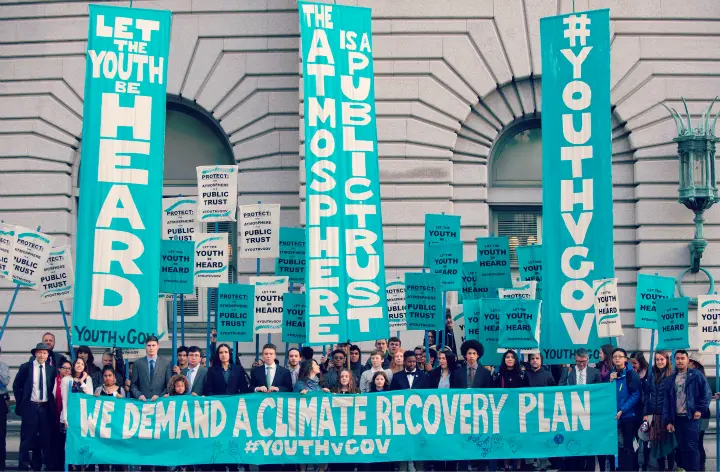 Movimiento The youth behind youthvgov. www.youthvgov.org