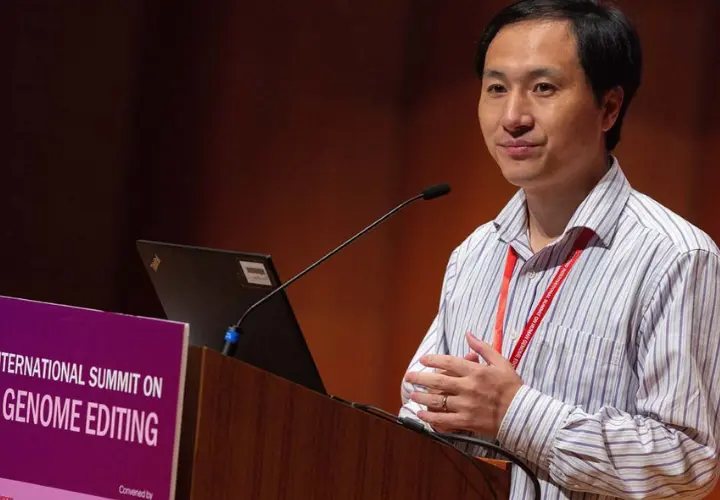 He Jiankui, genetista chino. RR SS.
