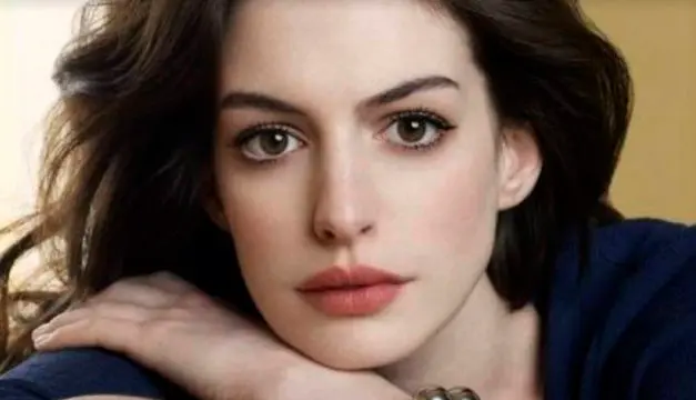 Anne Hathaway, actriz. RR SS.