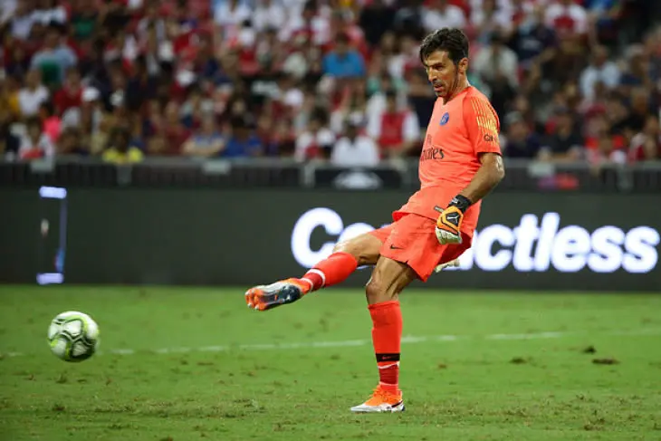 Gianluigi Buffon, jugador del PSG_opt