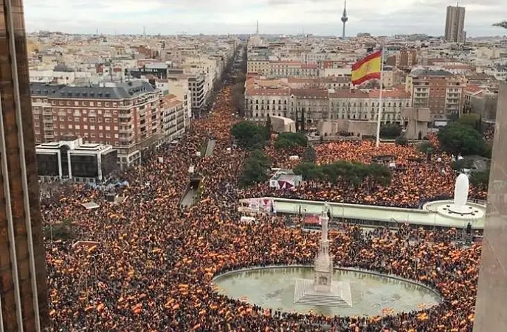 Concentración de Vox, PP y Ciudadanos en Colón, en Madrid. / RR SS