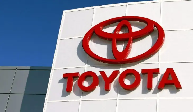 Toyota. / RR SS.