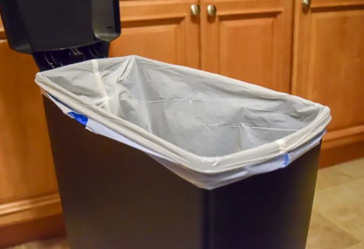 C&oacute;mo deshacerte del mal olor de la basura en 10 segundos o menos. / Wirecutter.