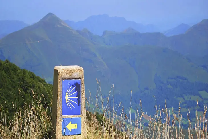 Camino de Santiago. / Direction Symbol