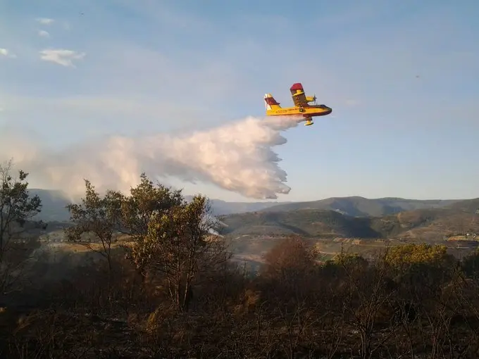Una avioneta contra incendios. / Ministerio de Agricultura