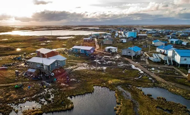 El cambio clim&aacute;tico ha alcanzado a un pueblo de Alaska. / Katie Orlinsky
