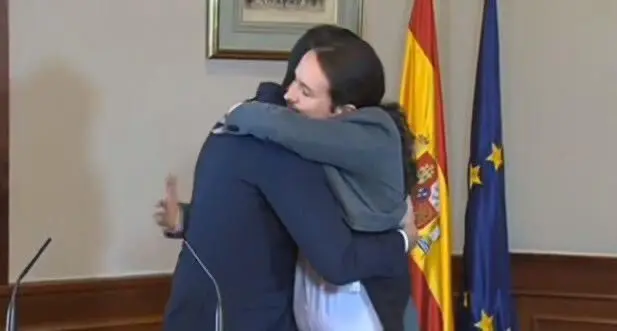 Pedro S&aacute;nchez y Pablo Iglesias. / Mundiario