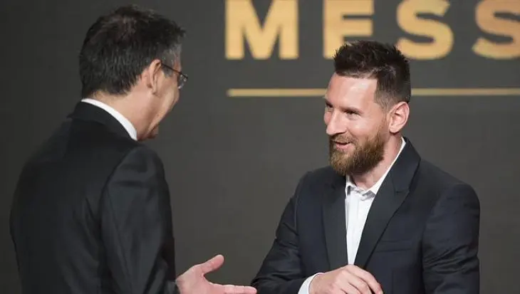 Lionel Messi y Josep Mar&iacute;a Bartomeu_opt