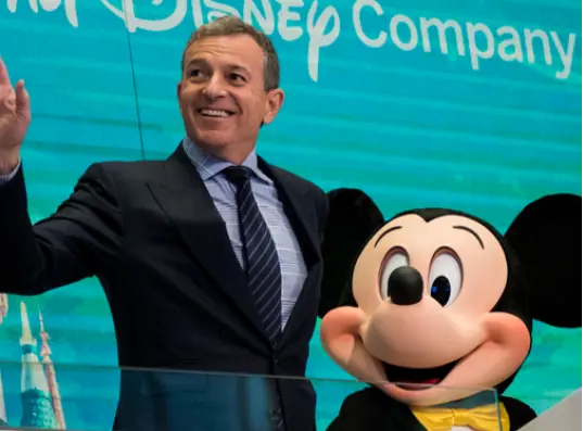 Bob Iger, empresario. RR SS.