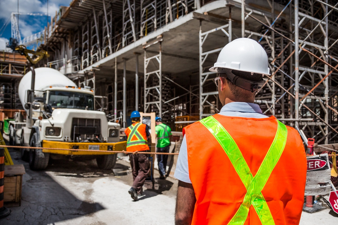Trabajadores de la construcci&oacute;n. / Pixabay
