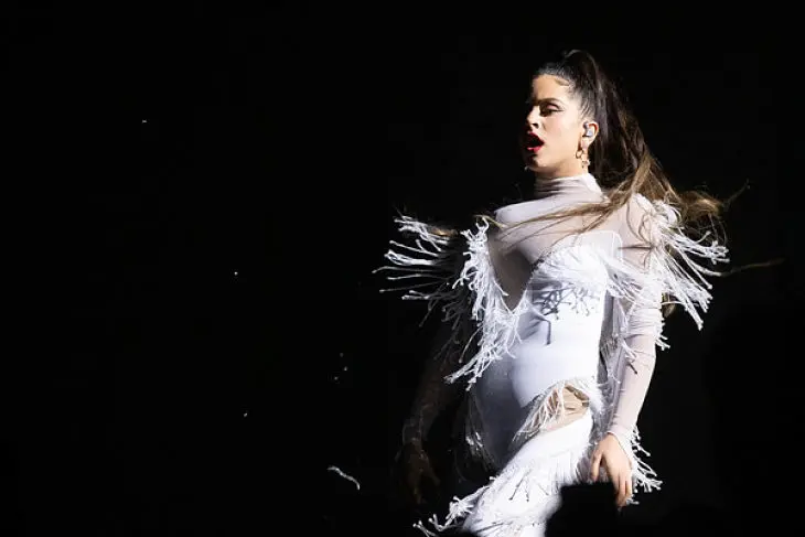 Rosal&iacute;a, cantante espa&ntilde;ola_opt
