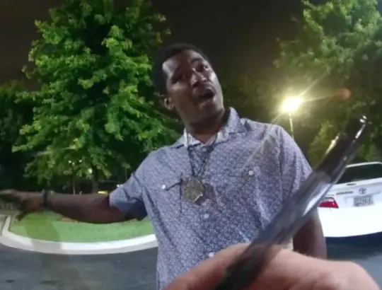 Rayshard Brooks. Captura de v&iacute;deo.