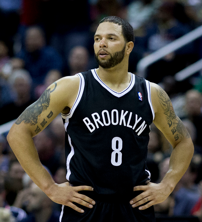 Deron Williams. / Wikipedia