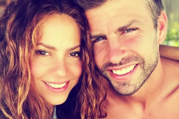 Shakira, cantante; y Gerard Piqu&eacute;, futbolista. Instagram @shakira.