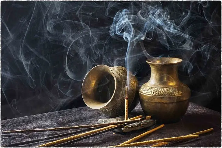 Incienso arom&aacute;tico de la India. / Pixabay