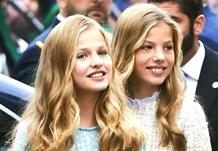 Leonor, princesa de Asturias; y la Infanta Sof&iacute;a. RR SS.