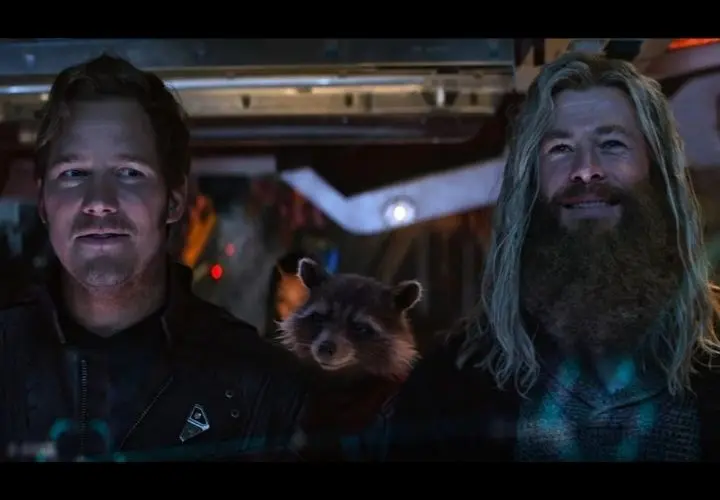 Chris Pratt, actor; y Chris Hemsworth, actor. RR SS.