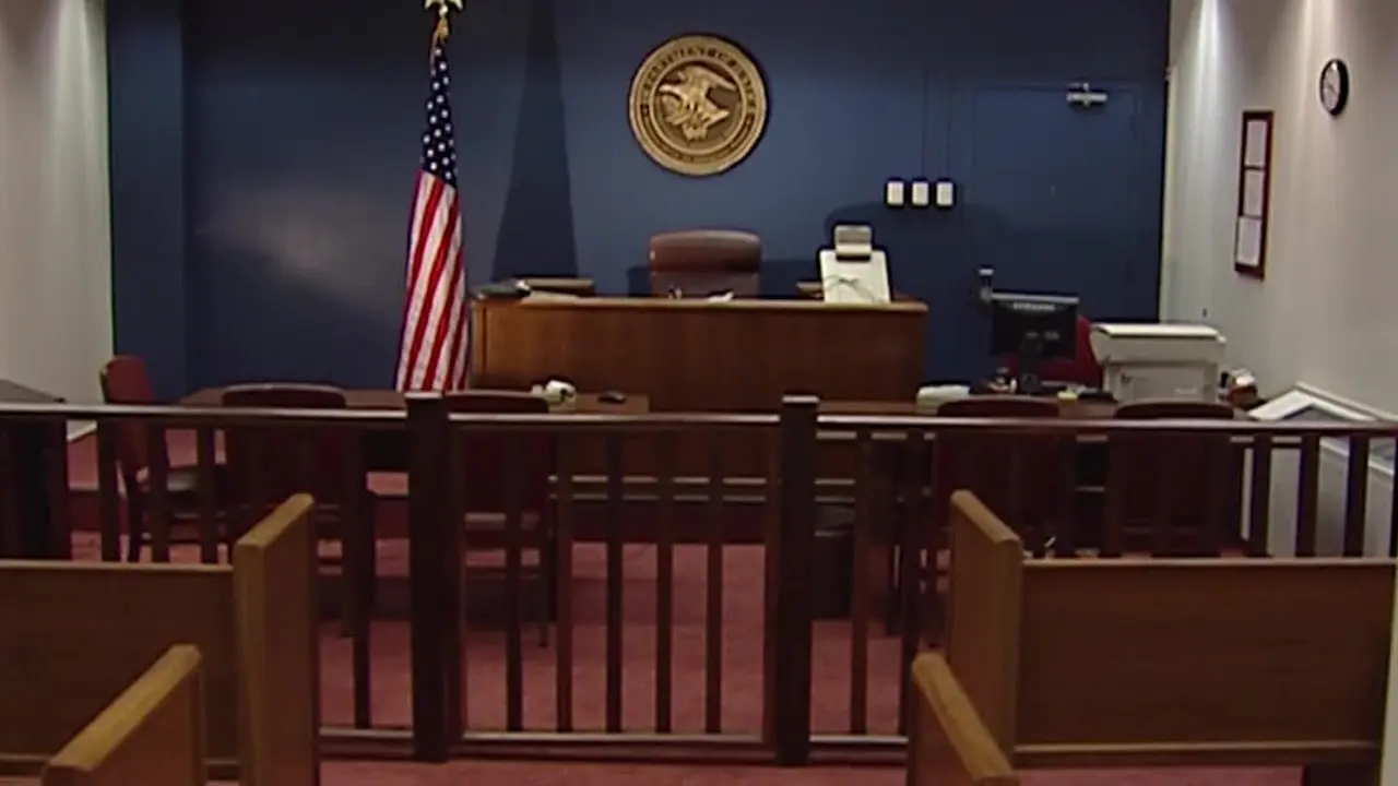 Una sala de audiencias en la Corte de Inmigraci&oacute;n de Estados Unidos. / Univisi&oacute;n
