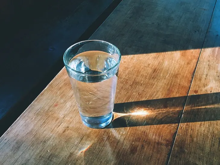 Un vaso de agua. / Norberto Ovando