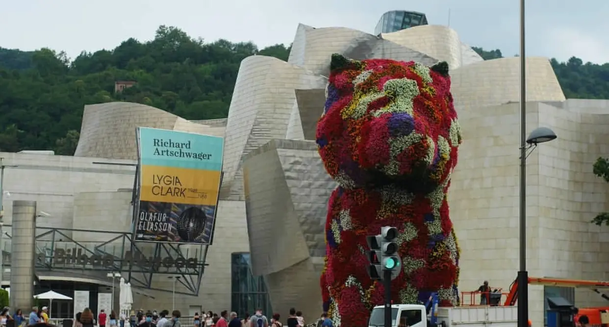 'Puppy' en el Museo Guggenheim, Bilbao / IG @museoguggenheim