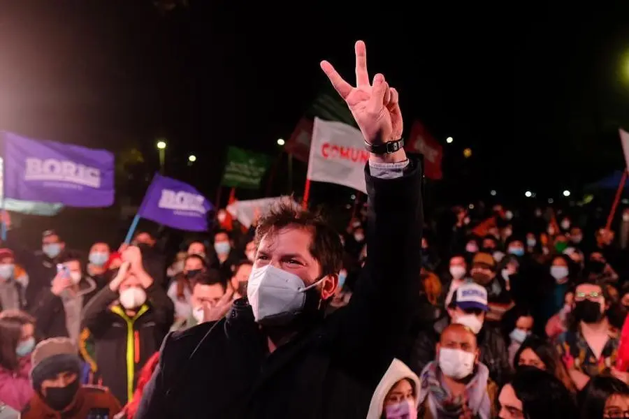 Gabriel Boric result&oacute; ganador en las primarias de la izquierda.