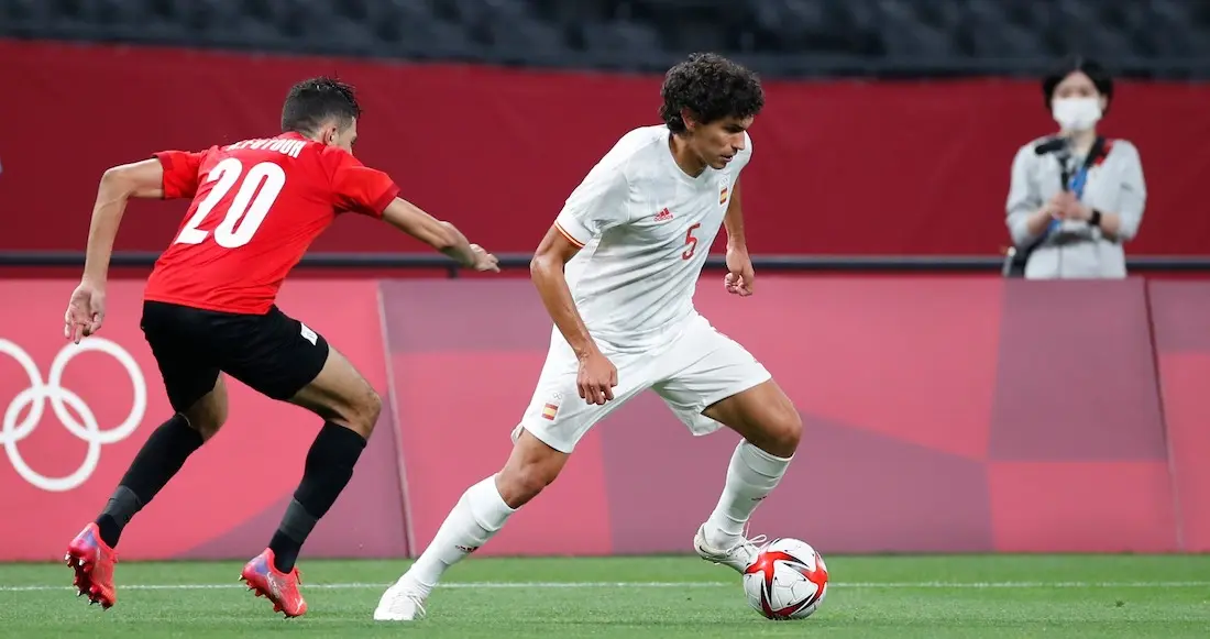 Jesús Vallejo en el partido España-Egipto. / TW @SEFutbol