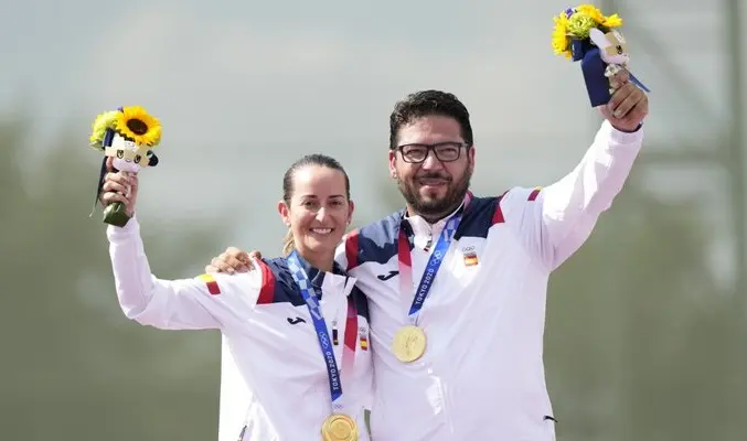 Alberto Fern&aacute;ndez y F&aacute;tima G&aacute;lvez. / coe.es