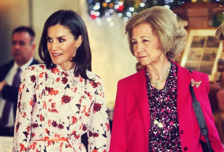 Reina Letizia y Do&ntilde;a Sof&iacute;a. Lecturas.
