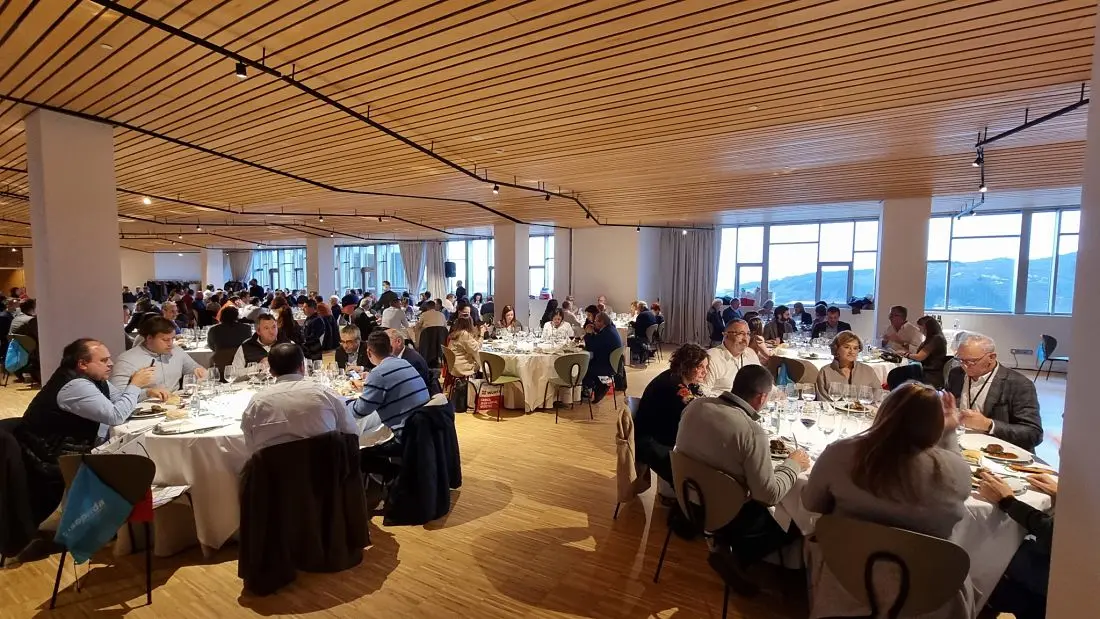 Una celebración de empresarios de gasolineras en Mux&iacute;a (A Coru&ntilde;a). / Mundiario