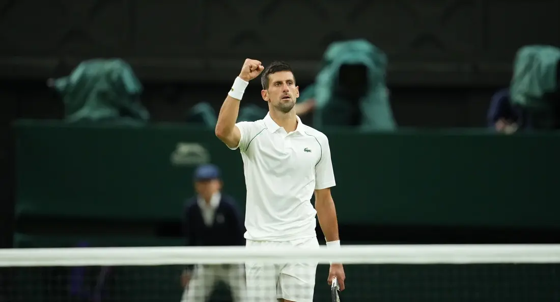 Novak Djokovic celebra su pase a cuartos de final. @Wimbledon