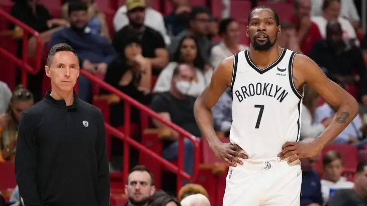 Durant exige la salida del entrenador Steve Nash como condici&oacute;n para continuar en los Nets. / SN