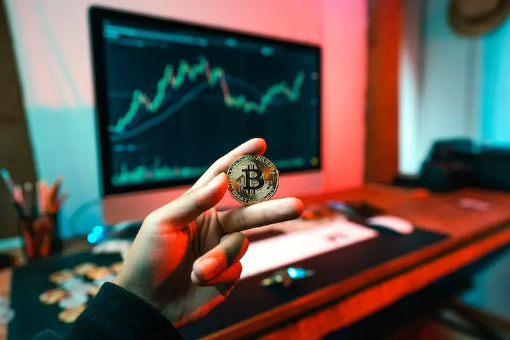 Bitcoin. / Art Rachen en Unsplash