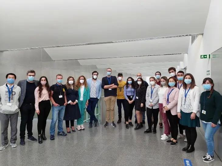 Foto del grupo de investigaci&oacute;n Universidad de Vigo. El segundo por la izquierda es Miguel &Aacute;ngel Prieto y el cuarto, Jes&uacute;s Simal. investigadores principales