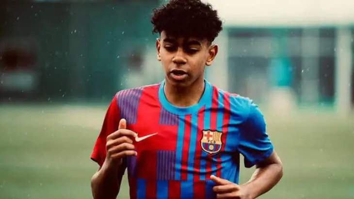Lamine Yamal, futbolista. SPORT