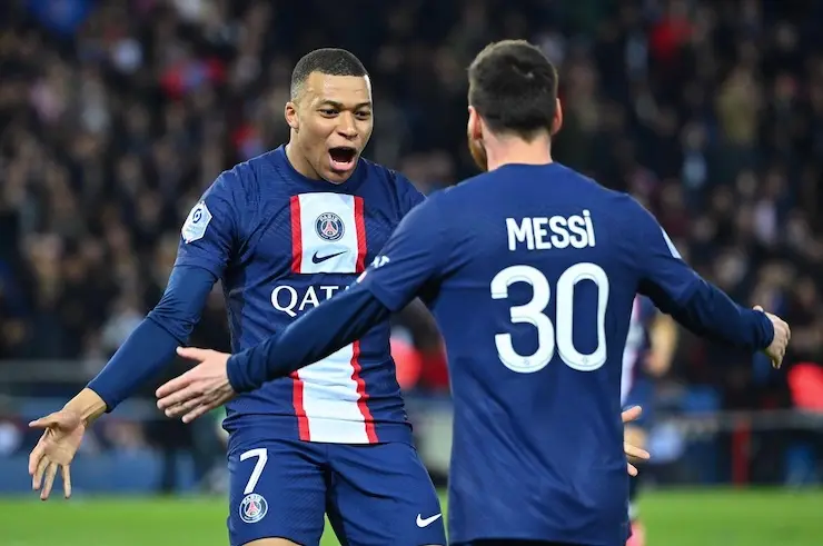 Mbappé y Messi.