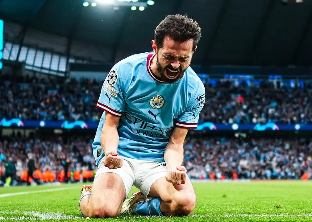 Bernardo Silva, celebra a lo grande uno de sus goles ante el Real Madrid. @ChampionsLeague